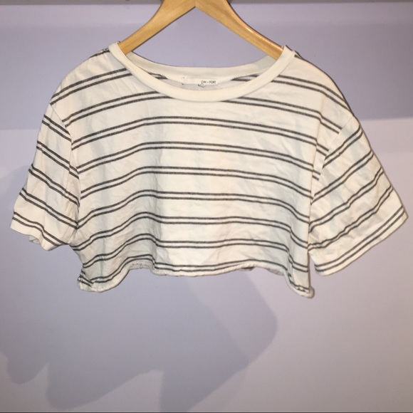 OAK + FORT Tops - 🌹4/$16 or 5/$20🌹OAK + FORT Cropped striped tee